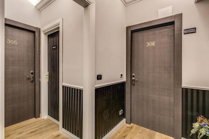 Hotel Smart Lux Roma Veneto Exterior foto